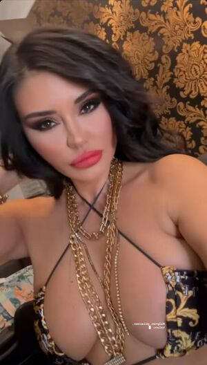 Ebru Polat