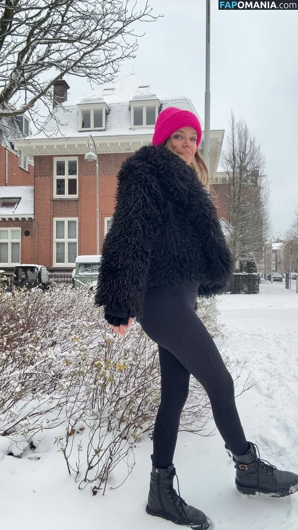 1ecemkaravus / Ecem Karavus / ecmkrvs / https: Nu OnlyFans  Foto vazada #21