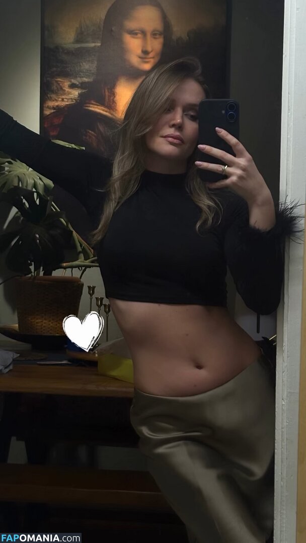 1ecemkaravus / Ecem Karavus / ecmkrvs / https: Nu OnlyFans  Foto vazada #29