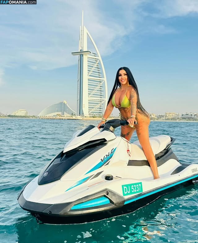 eda_esmr / edaesmroffiicial Nu OnlyFans  Foto vazada #1