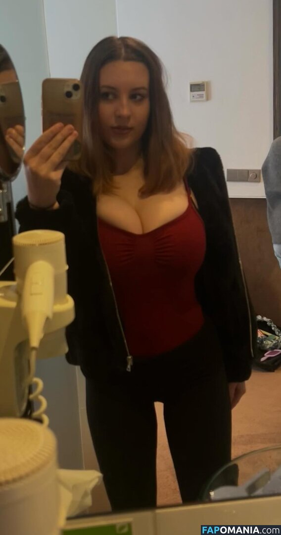 eden.ostrowski / edenspriv07 Nu OnlyFans  Foto vazada #2