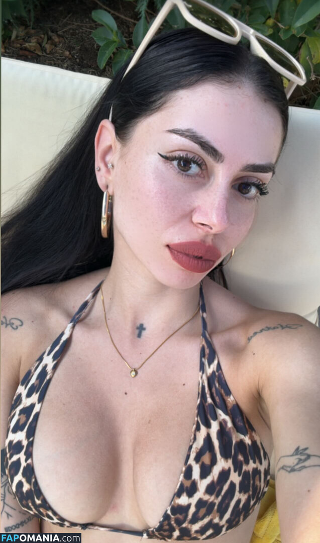 Edibe Bereket / Madamelyax Nu OnlyFans  Foto vazada #4