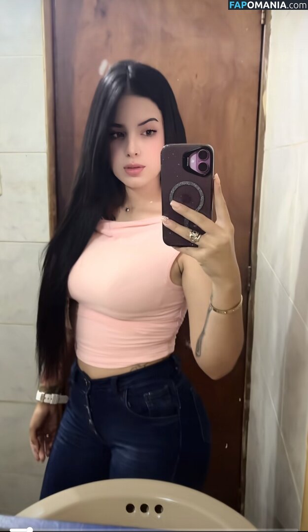 Edvcf16 / charlottegonzalez_02 Nu OnlyFans  Foto vazada #1