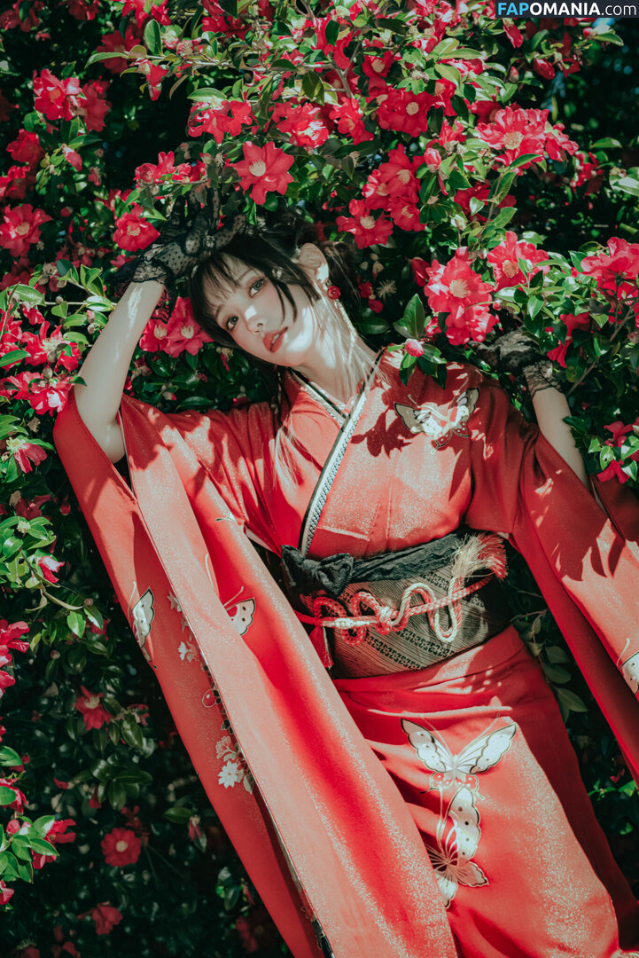 eeelyeee / eeelyeee (Ely Cosplay) Nu OnlyFans  Foto vazada #11