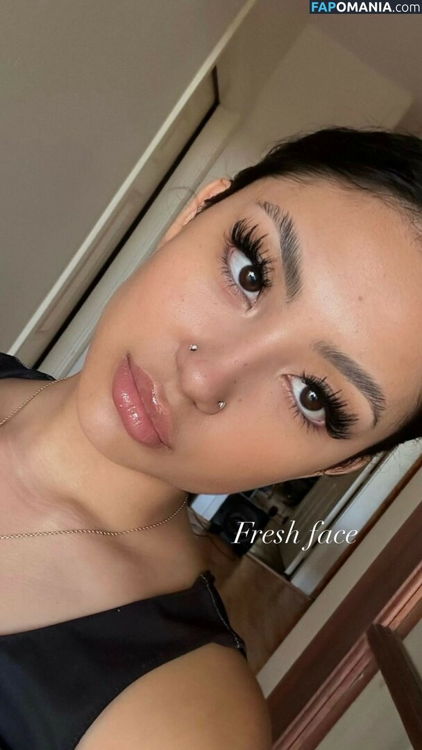 777ELARA / elara777 / uilaanii Nu OnlyFans  Foto vazada #64