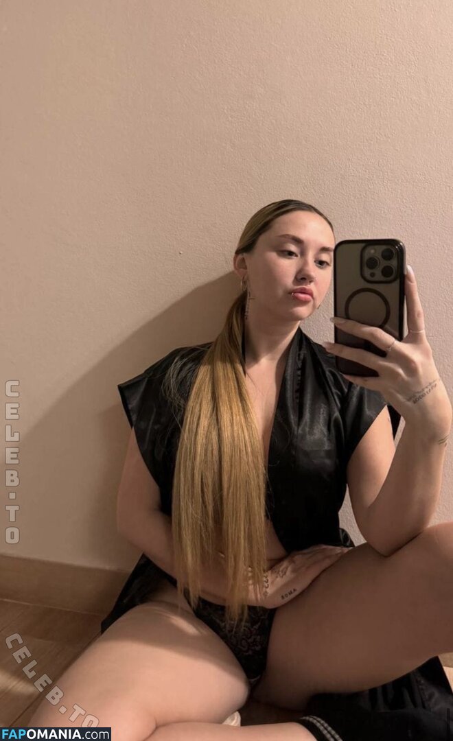 Elena.sky Nu OnlyFans  Foto vazada #1