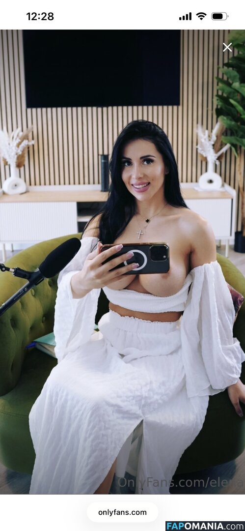 Elena_Xonia / Fine_Dimension8523 / https: / xonia_elena Nu OnlyFans  Foto vazada #1
