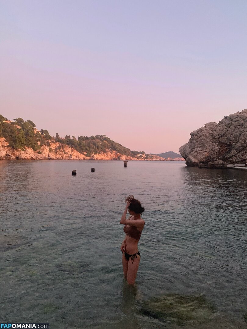 elfin_prairie Nu OnlyFans  Foto vazada #5