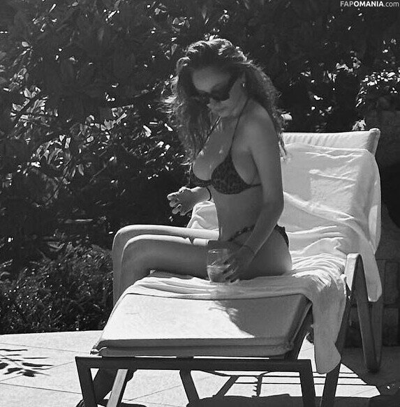 Elif Nesil Eliffnesil / eliffnesil / elifnesil2 Nu OnlyFans  Foto vazada #3