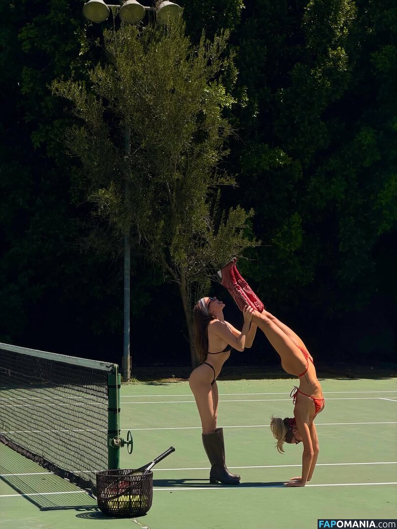Elisabeth Rioux / elisabethrioux / https: / lissariouxx Nu OnlyFans  Foto vazada #2