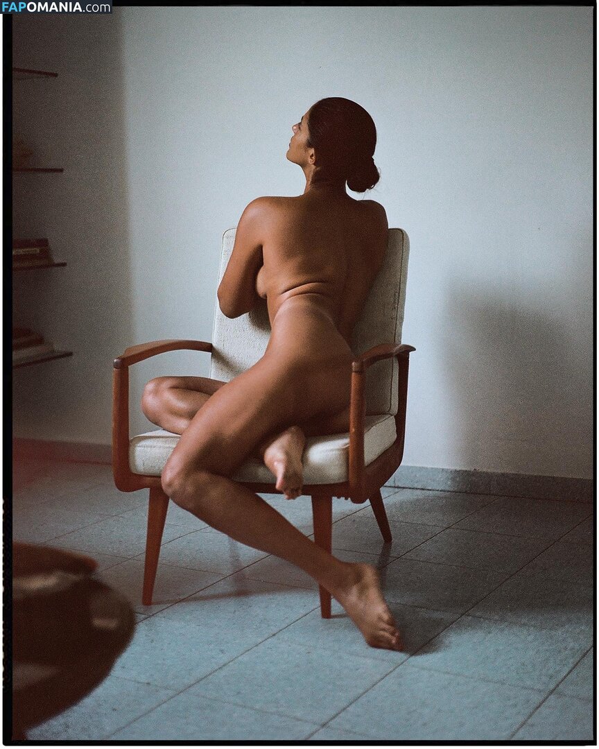 Elisheva Revah / elish_______ Nu OnlyFans  Foto vazada #1