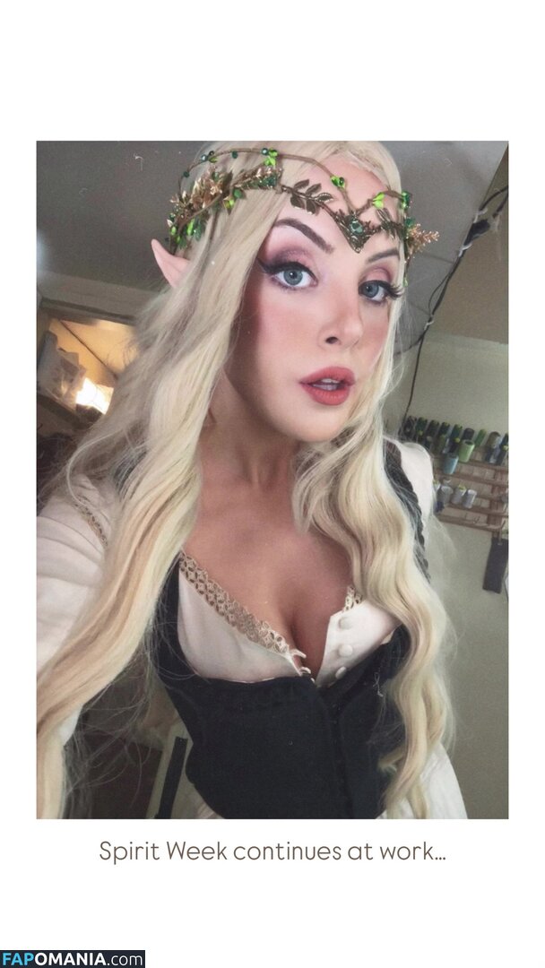 Elizabeth Gillies / lizgillz Nu OnlyFans  Foto vazada #2