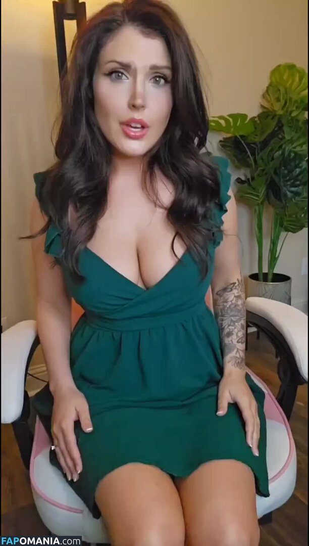 elizabeth_monarch Nu OnlyFans  Foto vazada #13