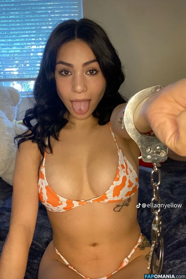 Ellaonyellow / ielleowo Nu OnlyFans  Foto vazada #4