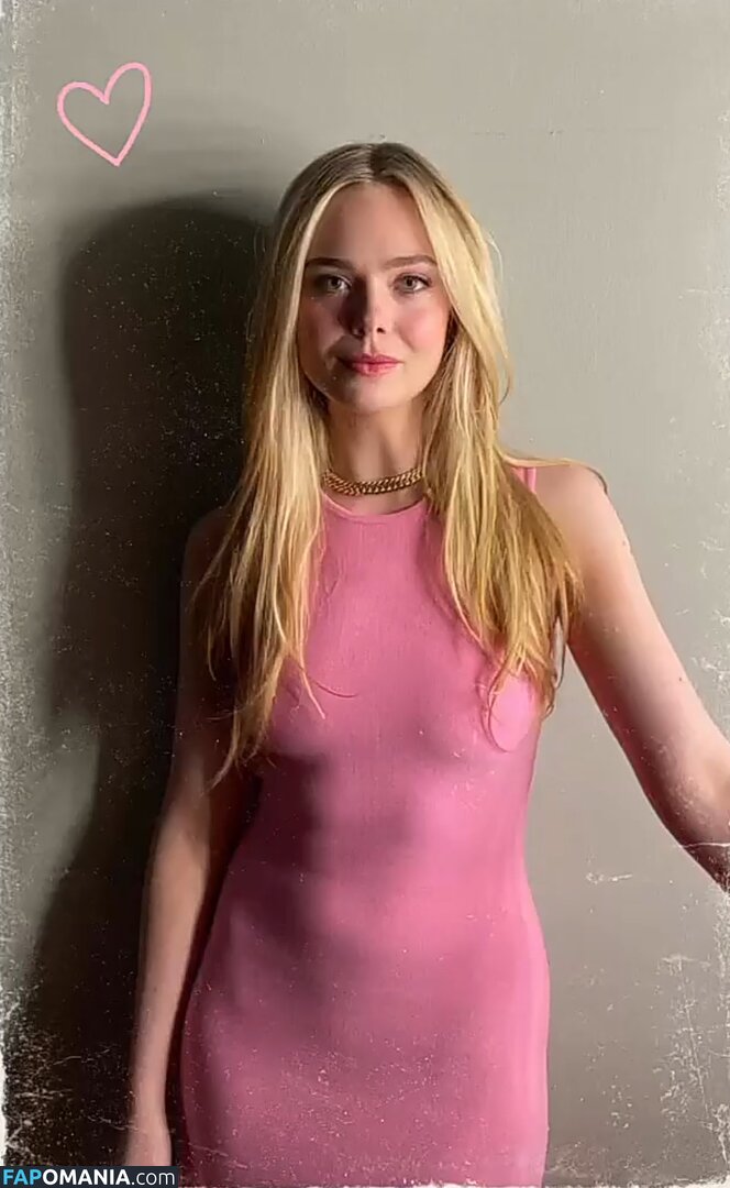 Elle Fanning / ellefanning Nu OnlyFans  Foto vazada #64