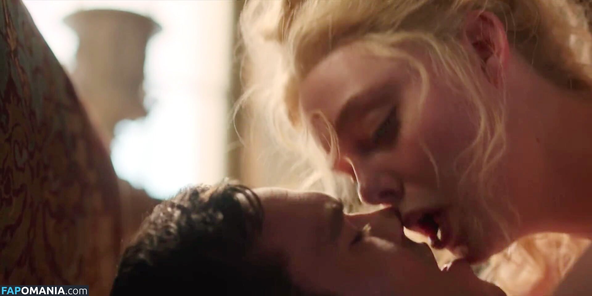 Elle Fanning / ellefanning Nu OnlyFans  Foto vazada #72