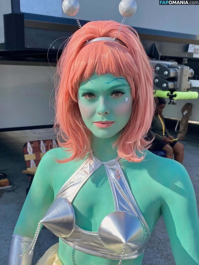 Elle Fanning / ellefanning Nu OnlyFans  Foto vazada #131
