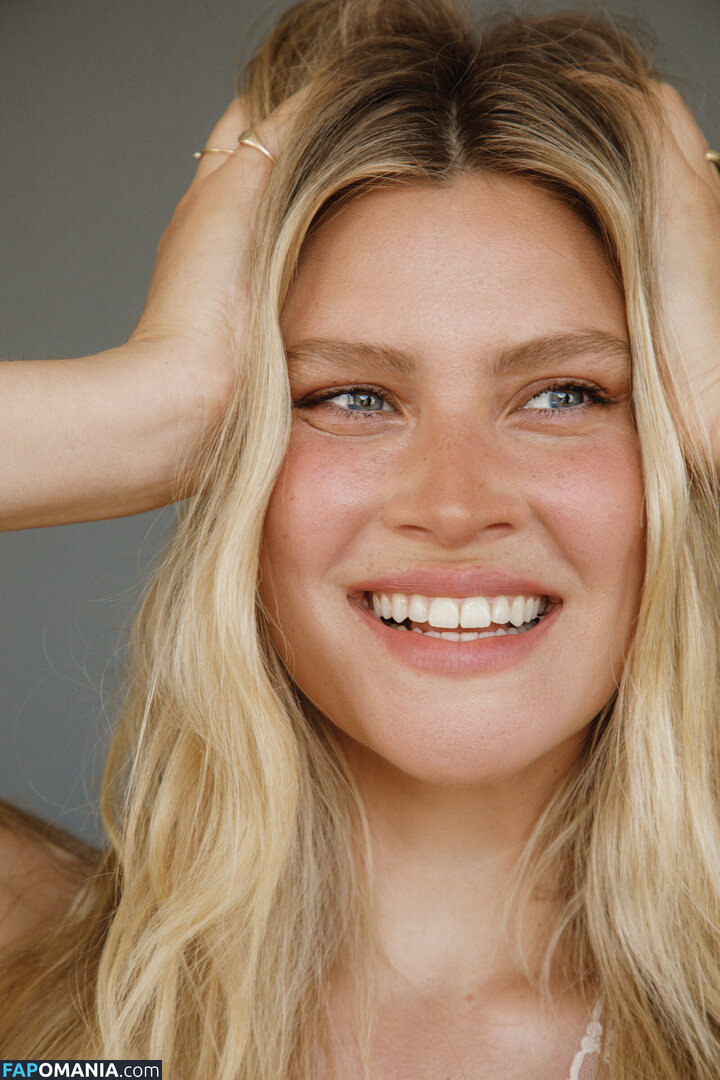 Elle Wagner / elle_wagner_ / ellewagner / https: Nu OnlyFans  Foto vazada #3