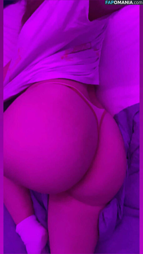 Ellie / Ellie Hammond / ellie.rhammond_ Nu OnlyFans  Foto vazada #6
