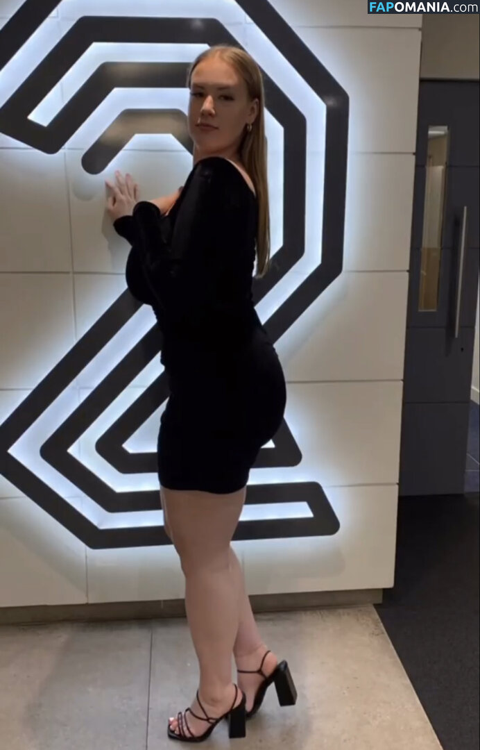 Ellie / ellieleen1 / tigalillie Nu OnlyFans  Foto vazada #4