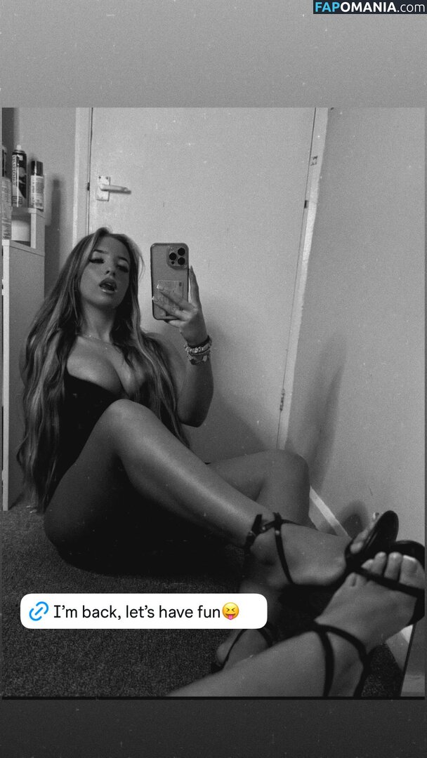 elliemaixo / homeworkhunniez Nu OnlyFans  Foto vazada #1