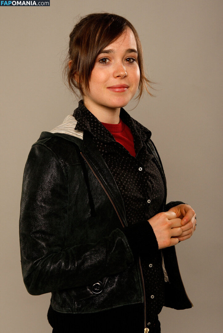 Elliot Page / elliotpage / formerly Ellen Page Nu OnlyFans  Foto vazada #5