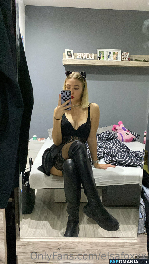 efox23 / elsafoxxx Nu OnlyFans  Foto vazada #2