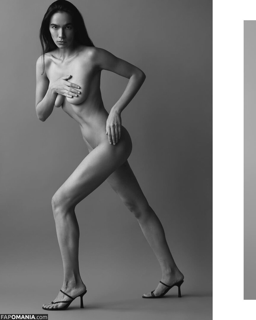 Elvina Garaeva / elyagara Nu OnlyFans  Foto vazada #3