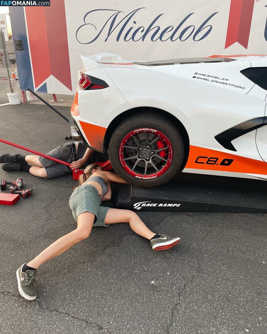 Emelia Hartford / emeliahartford / ms.emelia Nu OnlyFans  Foto vazada #5