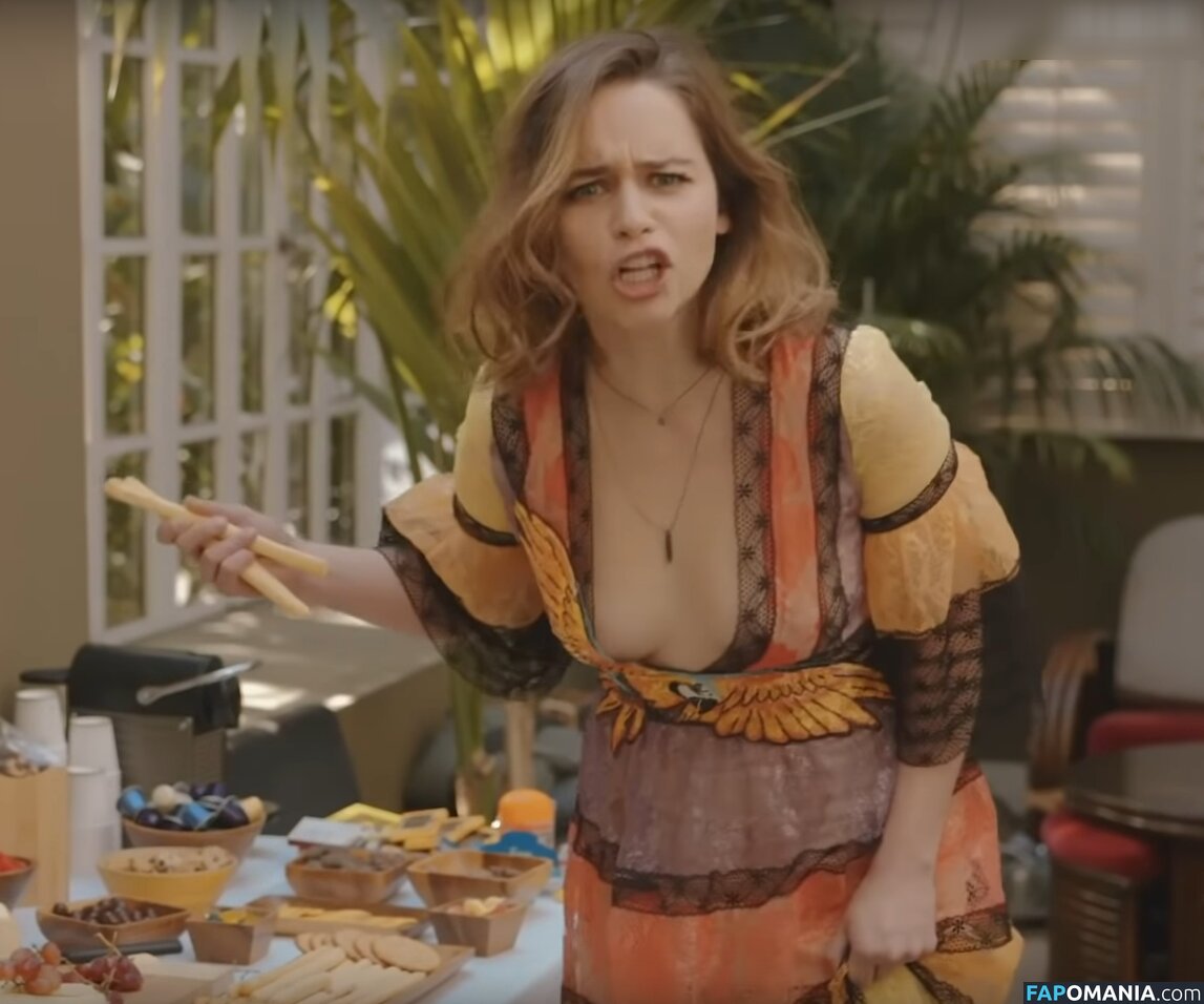 Emilia Clarke / clarkeyxo / emilia_clarke / emiliaclarke Nu OnlyFans  Foto vazada #735