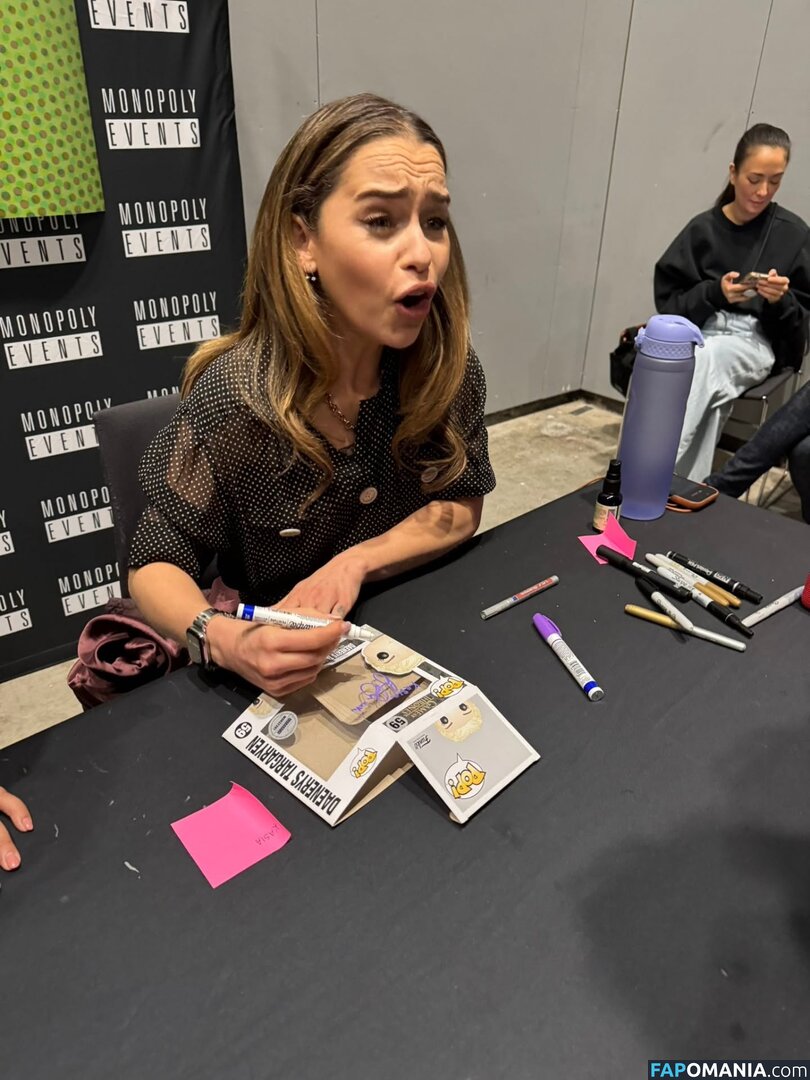 Emilia Clarke / clarkeyxo / emilia_clarke / emiliaclarke Nu OnlyFans  Foto vazada #890