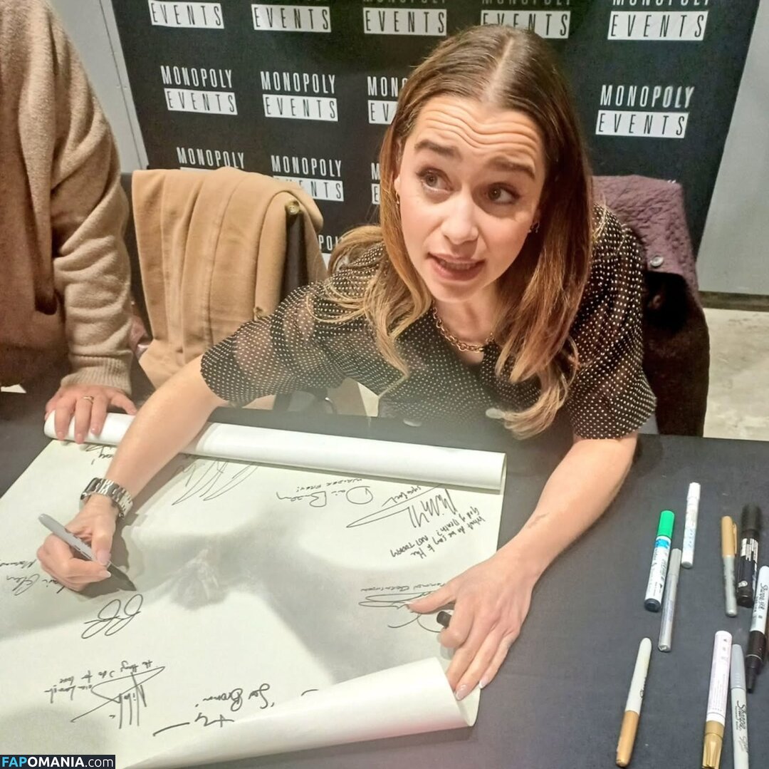 Emilia Clarke / clarkeyxo / emilia_clarke / emiliaclarke Nu OnlyFans  Foto vazada #892