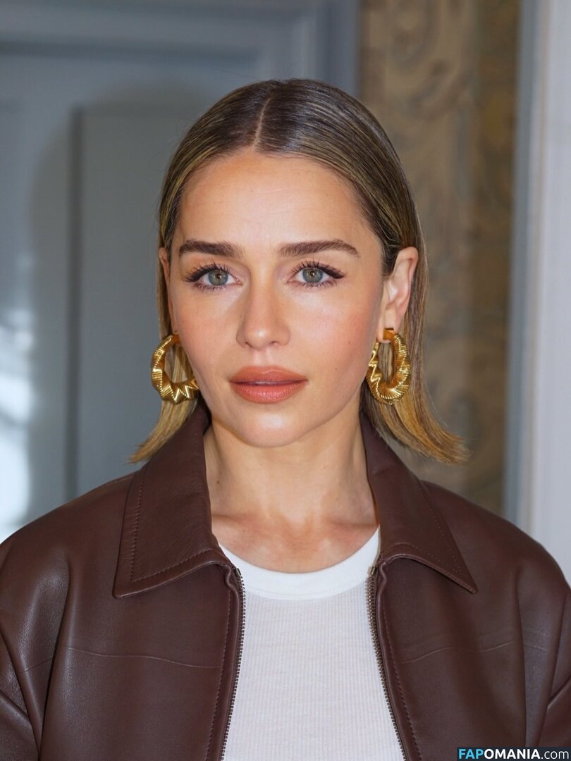 Emilia Clarke / clarkeyxo / emilia_clarke / emiliaclarke / emiliaclarkecentral / https: Nu OnlyFans  Foto vazada #926