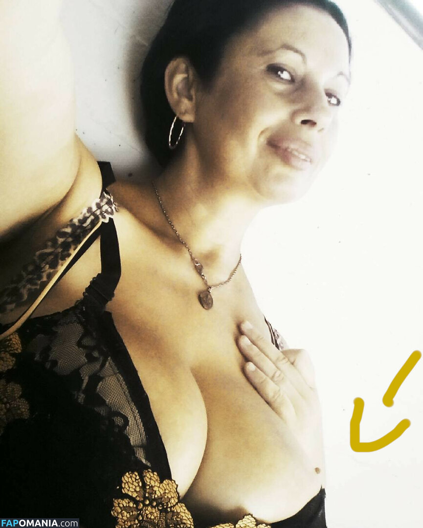 Emilia Di Giovanni / falena1971 Nu OnlyFans  Foto vazada #1