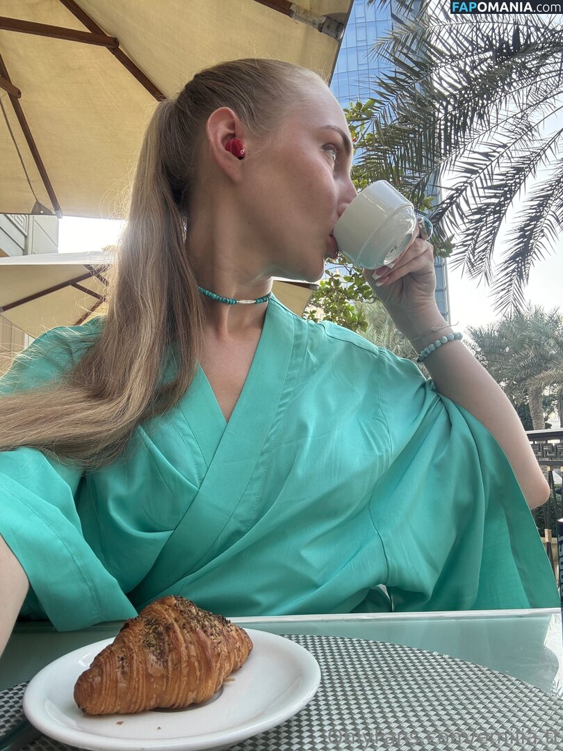 emilia.tt / emiliaa.tt Nu OnlyFans  Foto vazada #147