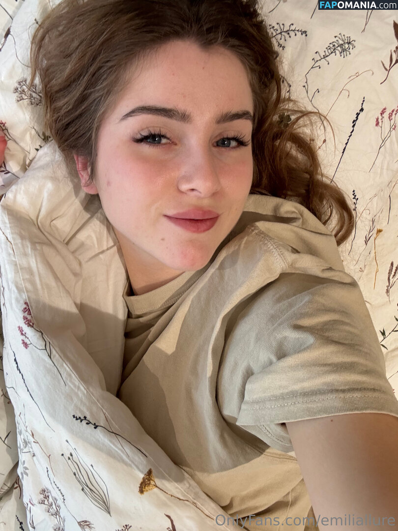 emiliallure Nu OnlyFans  Foto vazada #10