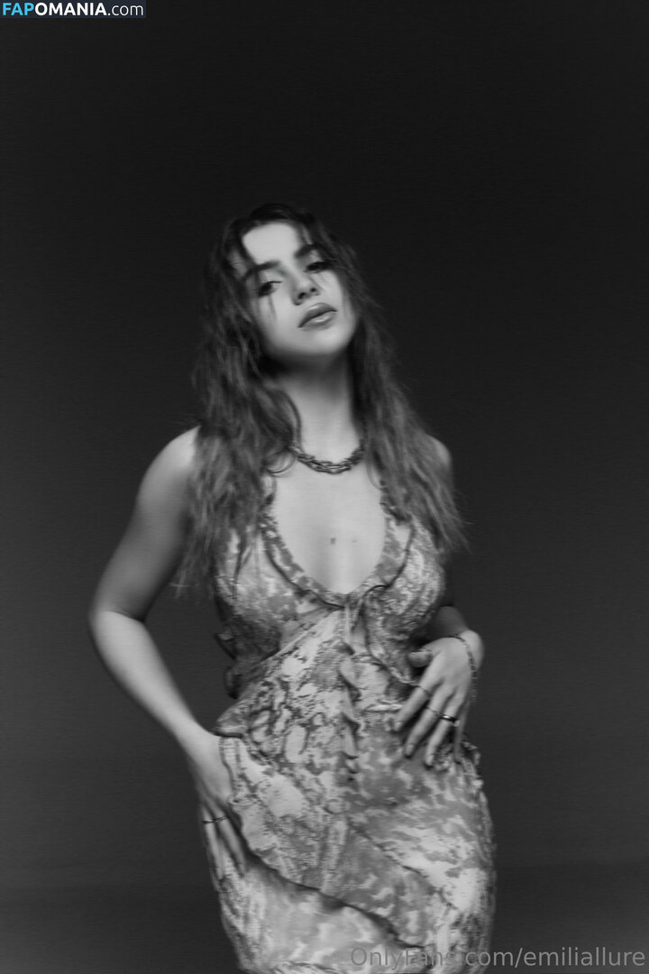 emiliallure Nu OnlyFans  Foto vazada #20