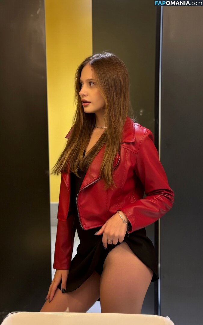 Emilly Campos / _emycampos Nu OnlyFans  Foto vazada #2