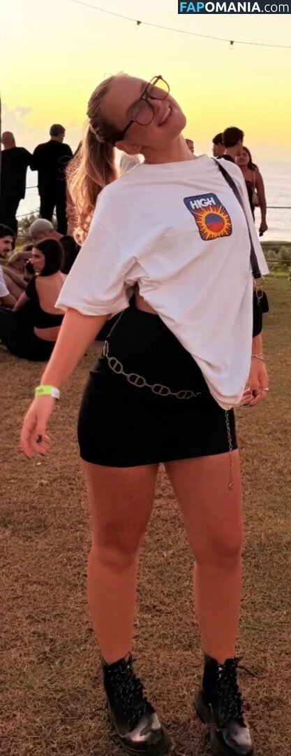 Emilly Schellmann / _emillyschellmann Nu OnlyFans  Foto vazada #41