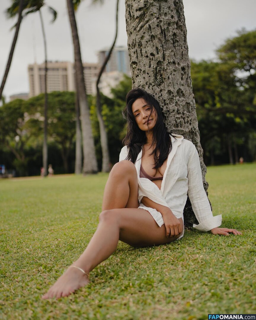 Emily Alabi / emilyalabi / https: Nu OnlyFans  Foto vazada #1