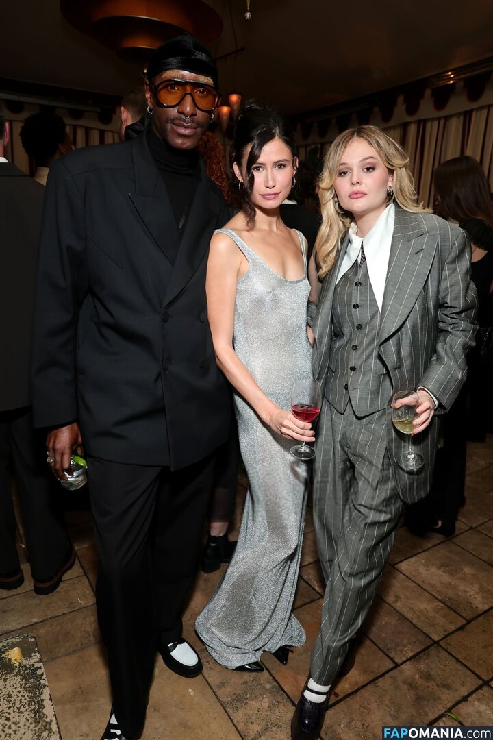 Emily Alyn Lind / emilylind Nu OnlyFans  Foto vazada #125