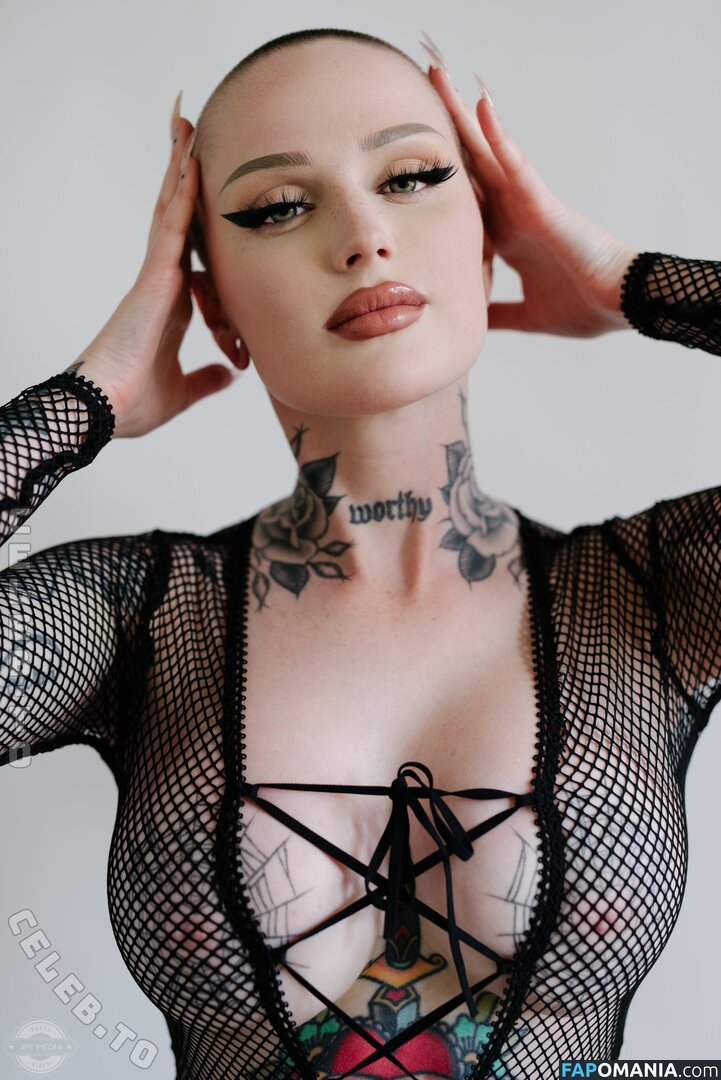 Emily Boring / embodoe / https: Nu OnlyFans  Foto vazada #1