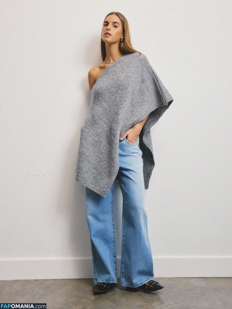 Emily Feld / emily.feld / viki.winki Nu OnlyFans  Foto vazada #3799