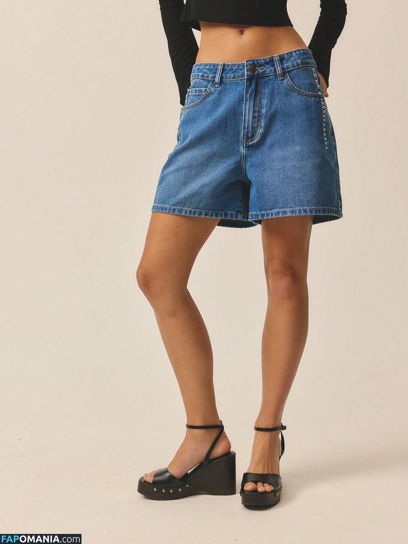 Emily Feld / emily.feld / viki.winki Nu OnlyFans  Foto vazada #3805