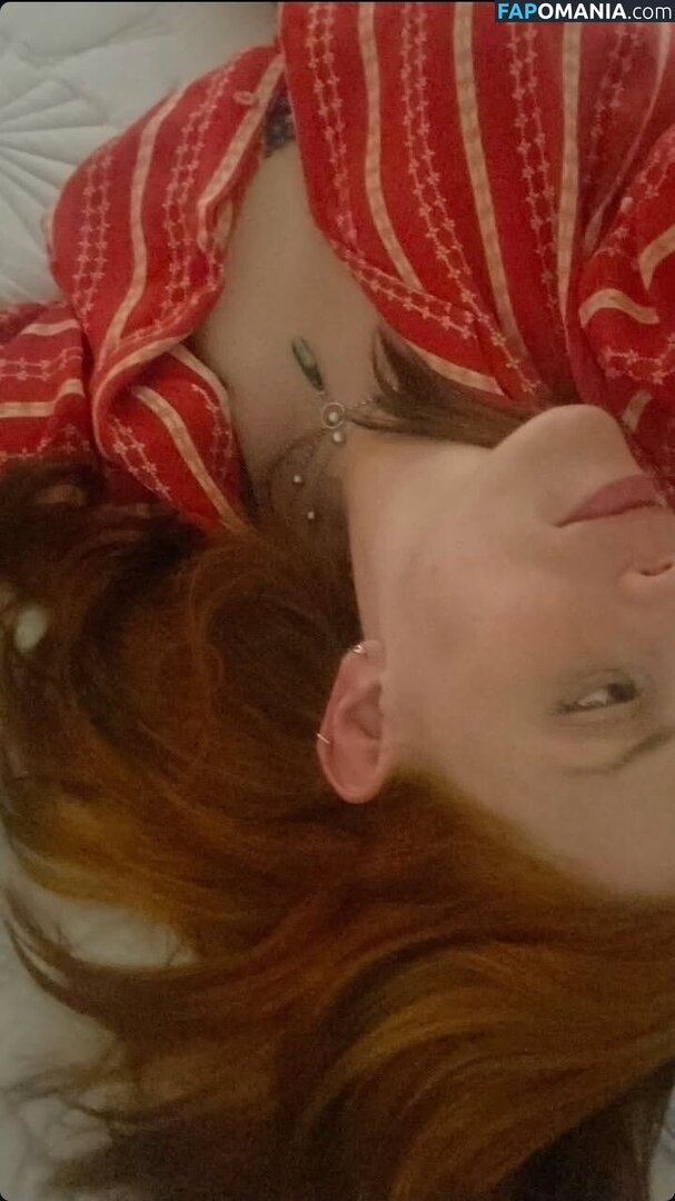 Emily Fleming / emflemily / from mythical Nu OnlyFans  Foto vazada #2