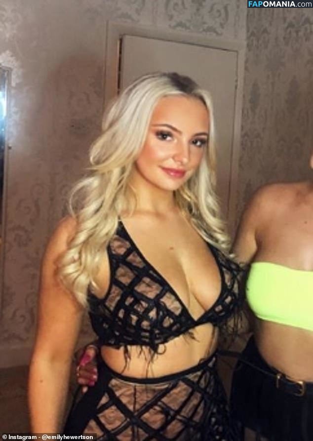 Emily Hewertson Nu OnlyFans  Foto vazada #5