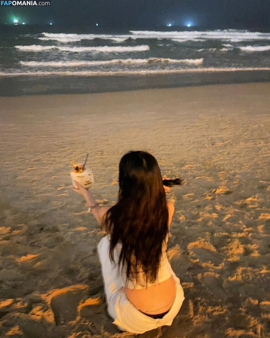 Emily Hung / dcyyy___ Nu OnlyFans  Foto vazada #9