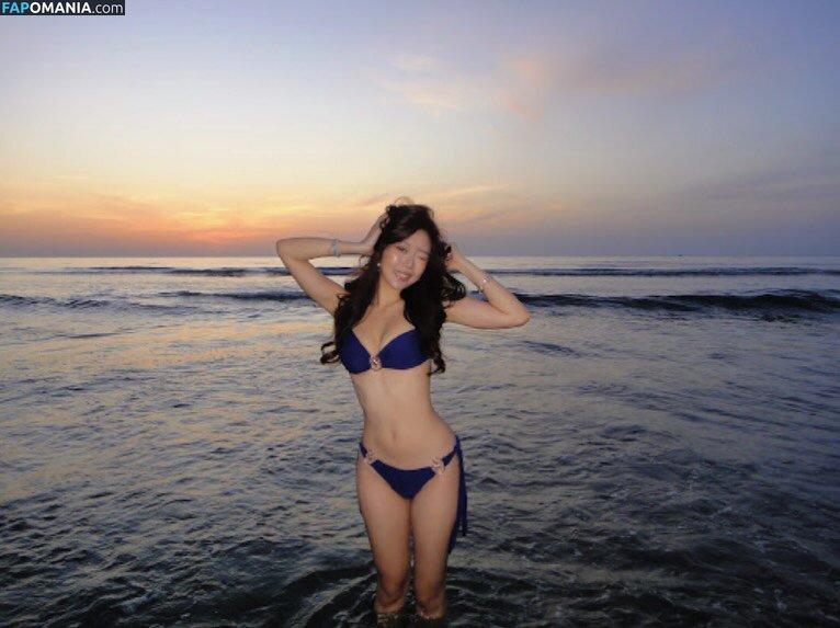 Emily Hung / dcyyy___ Nu OnlyFans  Foto vazada #44