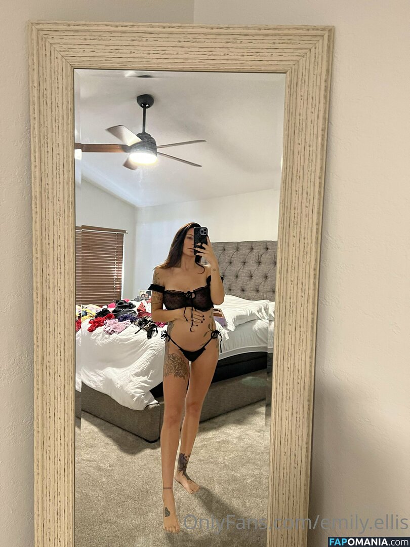 emily.kat / miliya18 Nu OnlyFans  Foto vazada #17