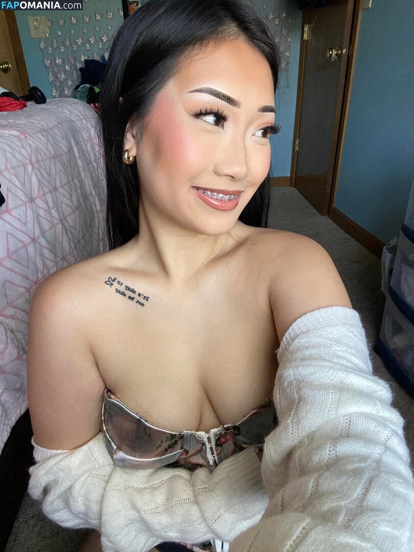 emily.lorr / useronhere Nu OnlyFans  Foto vazada #6